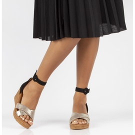 Leather sandals Filippo 04565-25 / 00-5 gold and black golden 1