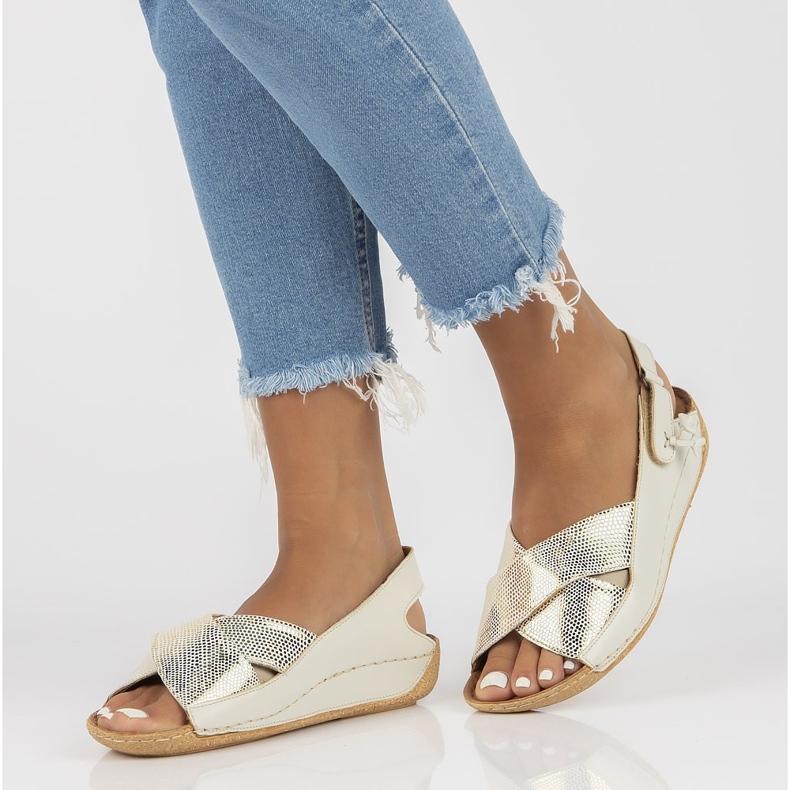 Leather sandals Filippo 00994-37 / 00-5 ecru 1