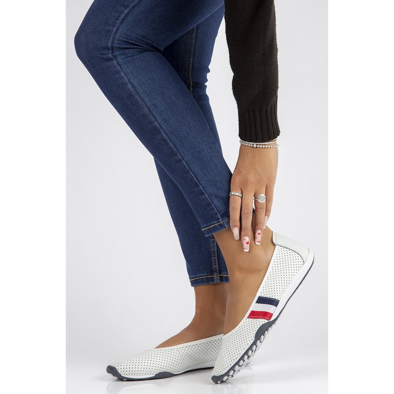 Leather shoes Filippo DP2063 / 22 Wh white 1