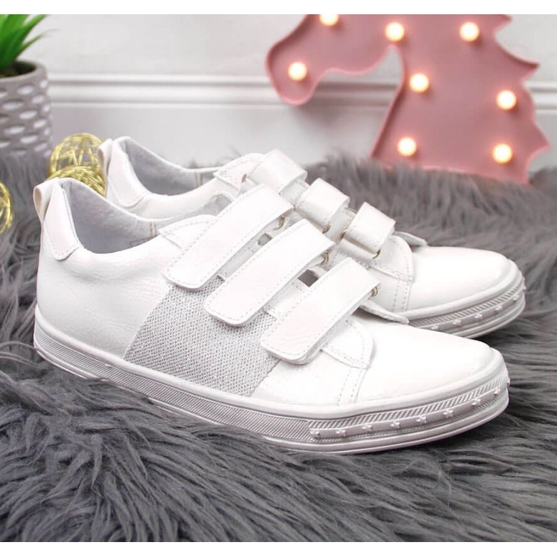 Girls' shoes sneakers with Velcro white Kornecki 6286 2 Girls' shoes sneakers with Velcro white Kornecki 6286 2