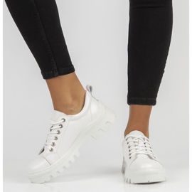 Leather sneakers FILIPPO DP3522 / 22 Wh white 1