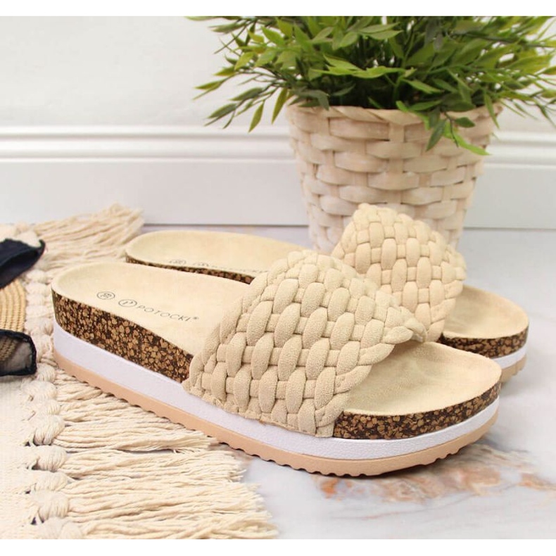 Potocki W WOL66B beige platform slippers 2