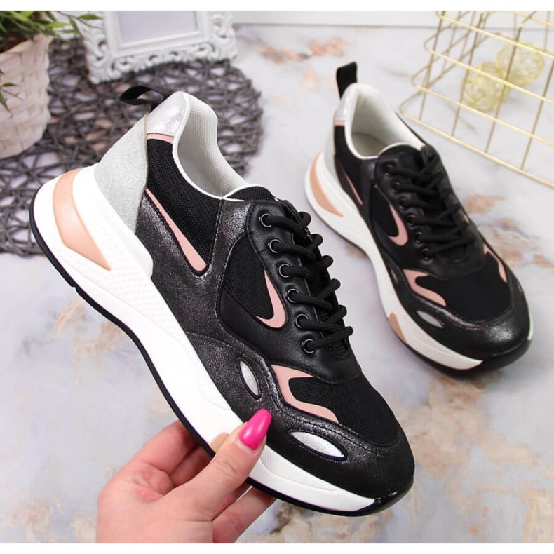 Vinceza W JAN91A sports sneakers black 1