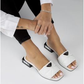 Leather slippers Filippo DK3905 / 22 Wh white 1 Leather slippers Filippo DK3905 / 22 Wh white 1