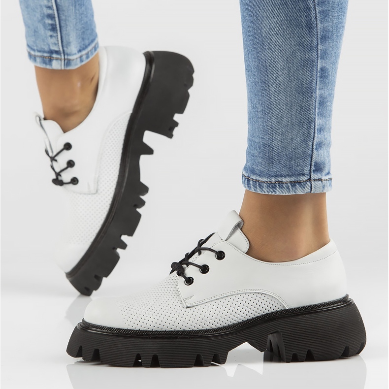 Leather shoes Filippo DP3909 / 22 Wh white 1