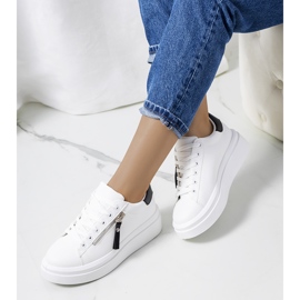 Tamis women's black and white sneakers 1