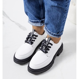 White Merivale women's shoes 1