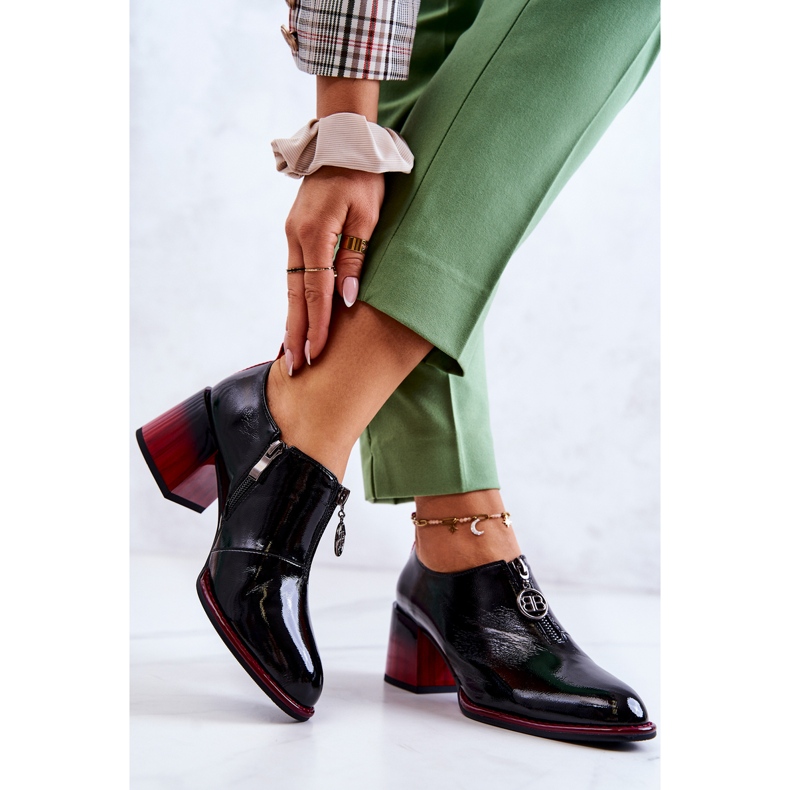 S.Barski Lacquered fashionable shoes on a black and red Lorena post 2
