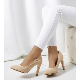 Beige pumps on a Blair stiletto heel 1 Beige pumps on a Blair stiletto heel 1