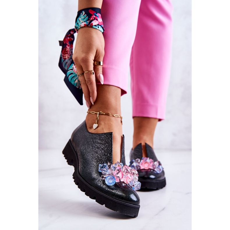 PA2 Elegant Leather Shoes With Dark Green Cindy Decoration 1 PA2 Elegant Leather Shoes With Dark Green Cindy Decoration 1