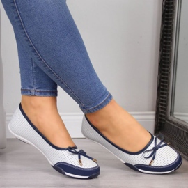 Women's White Leather Openwork Ballerinas eVento 2