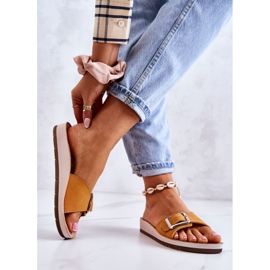 Fashionable Women's Slippers With Buckle Inblu CP000031 Yellow 2 Fashionable Women's Slippers With Buckle Inblu CP000031 Yellow 2