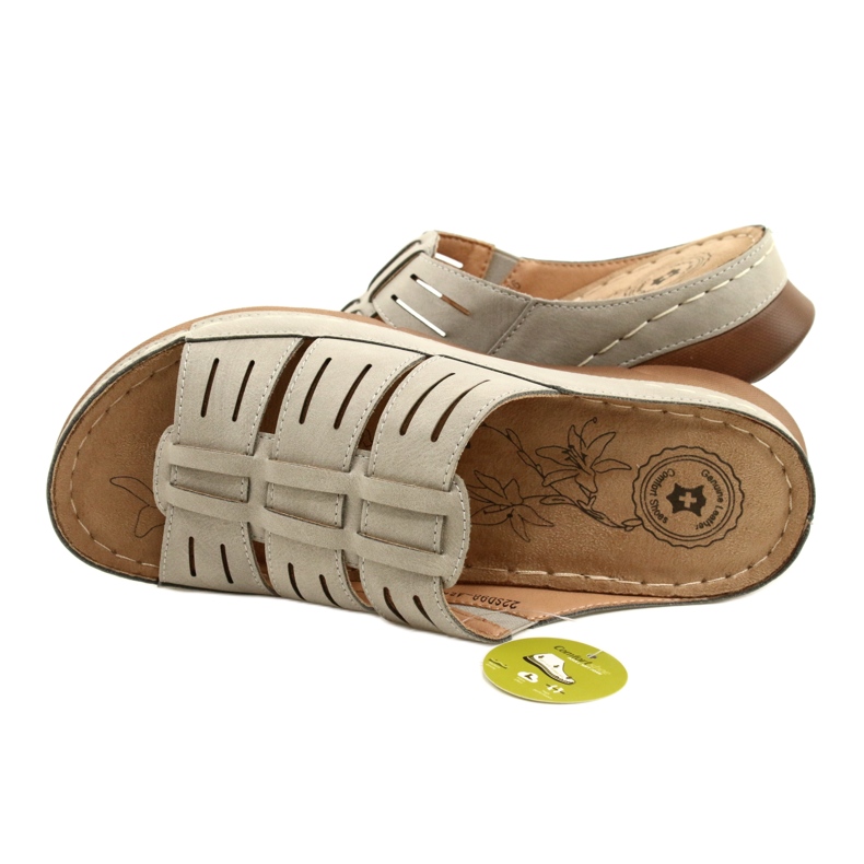 Women's flip flops with an openwork Evento 22SD98-4536 gray pattern grey 5