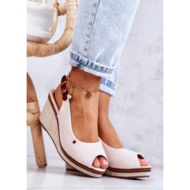 PS1 Women's Comfortable Sandals With Buckle Beige Thallas 2