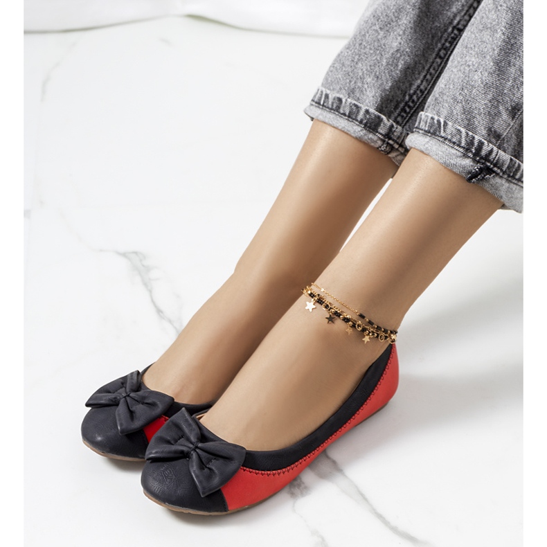 Black ballerinas with Eske bow 1