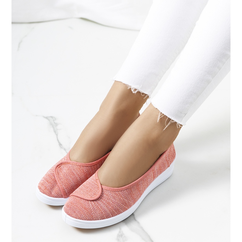 Pink ballerinas on the wedge Drost 1