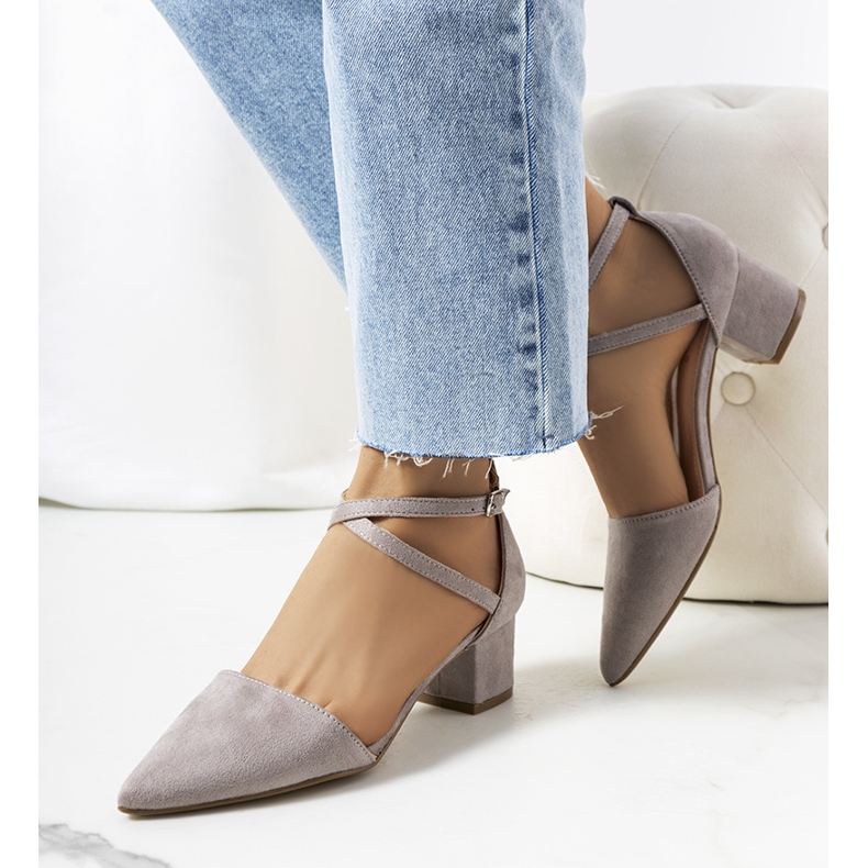 Gray pumps on the Hyde post grey 1