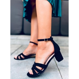 Avium Black heeled sandals 2