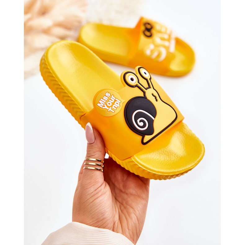 Light Children's Yellow Snail Slippers 1