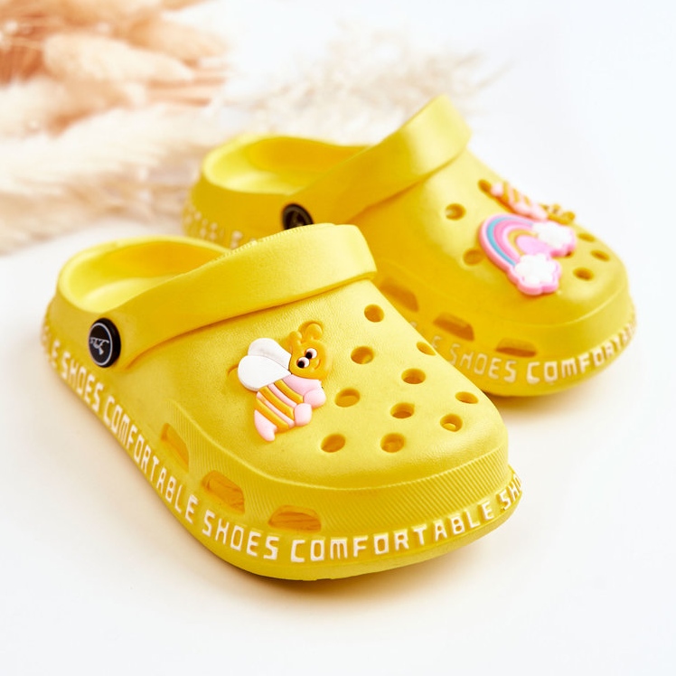 Children's Light Crotch Slippers With Yellow Bertis Decoration 2