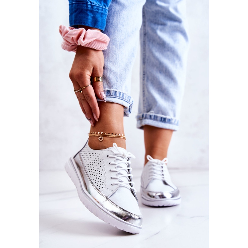 Vinceza Women's openwork shoes on the platform white Deloren silver 1