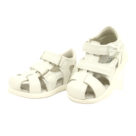 American Club Girls' sandals with the Arman Club XD63/22 white bow 2