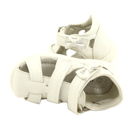 American Club Girls' sandals with the Arman Club XD63/22 white bow 5