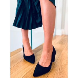 Pumps on the Durga Black post 1