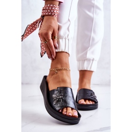 Vinceza Fashionable Women's Slippers With Black Holle Decoration 1
