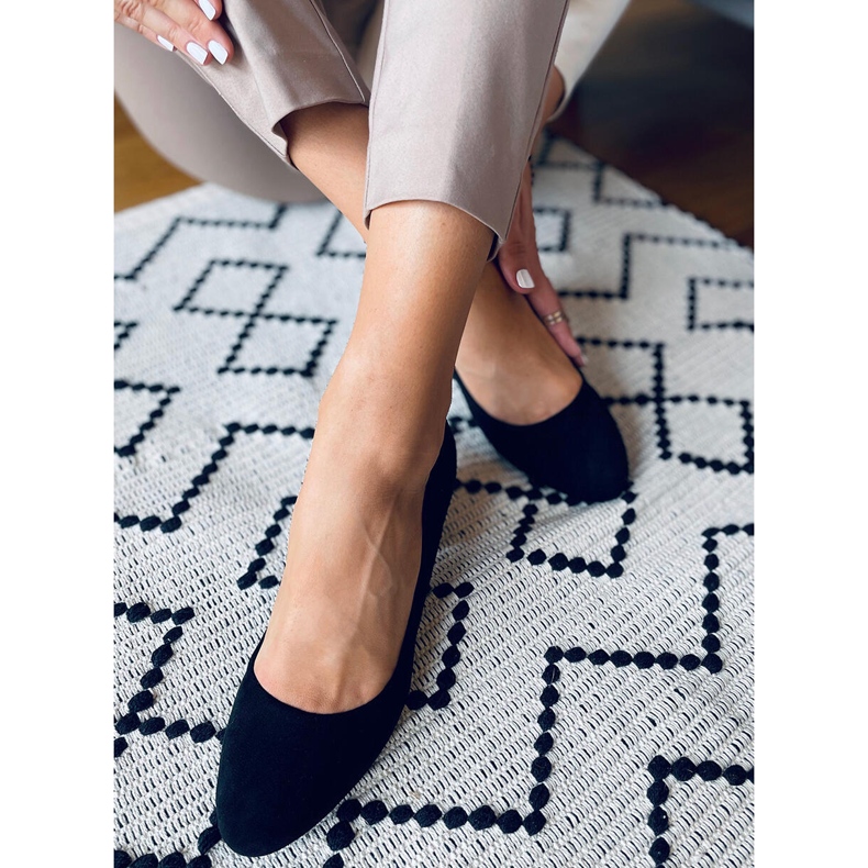 Pumps low heels Phoebe Black 1 Pumps low heels Phoebe Black 1