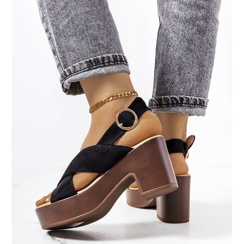 Black sandals on the Chapel platform 2