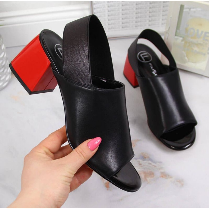 Leather sandals with an elastic band Filippo W PAW352 black 1