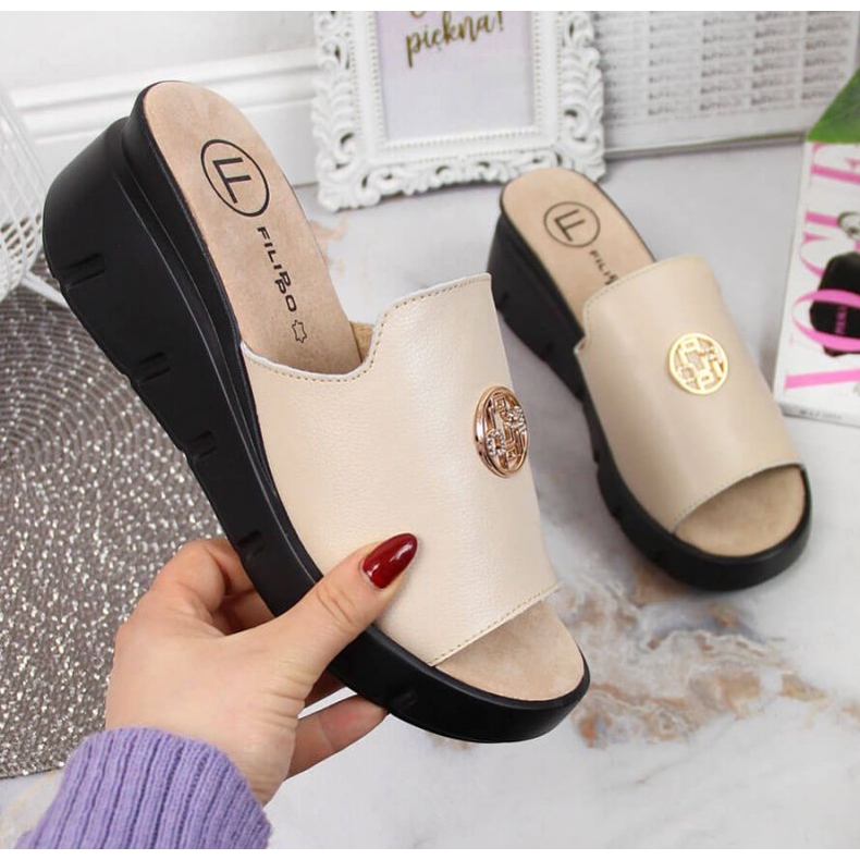 Leather slippers on the wedge Filippo W PAW362B beige 1
