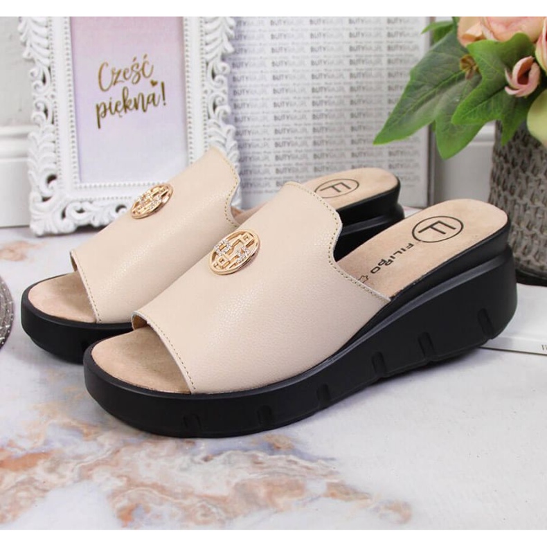 Leather slippers on the wedge Filippo W PAW362B beige 2