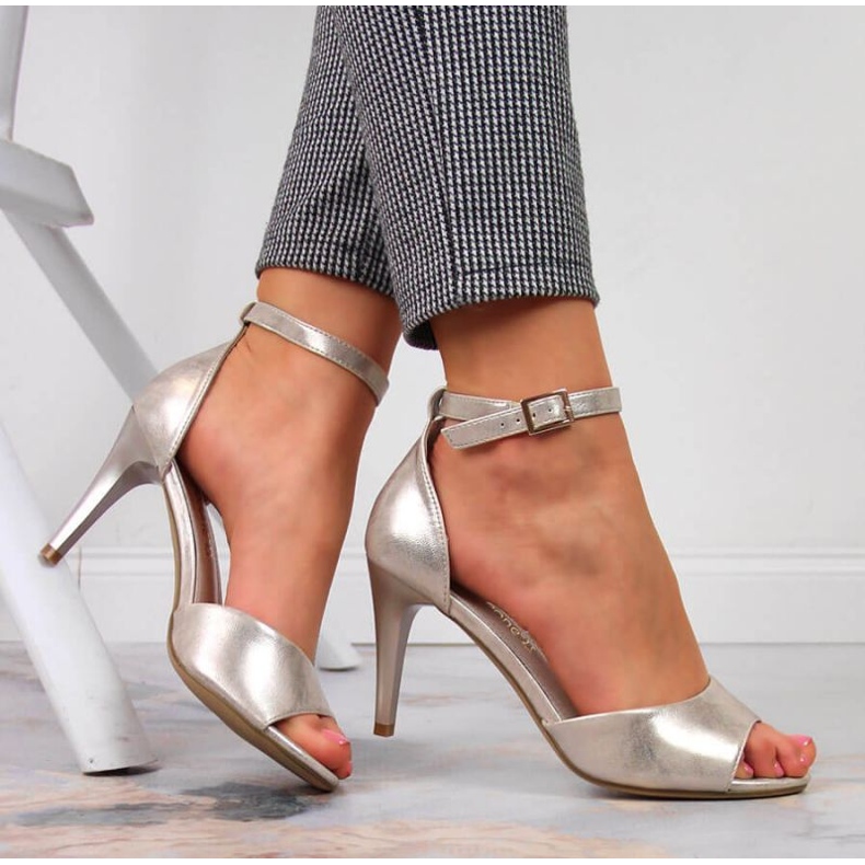 Sandals on a high heel Sergio Leone W SK374A gold golden 2