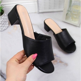 Slippers on the block Sergio Leone W SK375A black 1