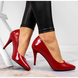 Pumps on a red varnished Sergio Leone stiletto 1