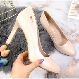 Pumps on the post pearl beige Sergio Leone 2