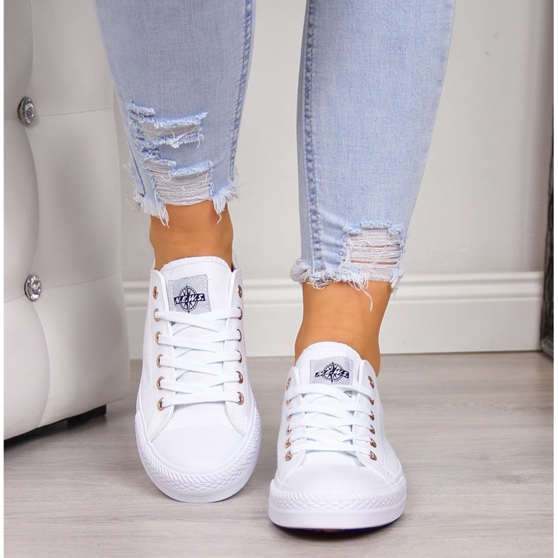 Women's low white NEWS sneakers 2