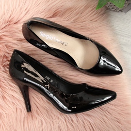 Pumps on a black patent Sergio Leone stiletto heel 2