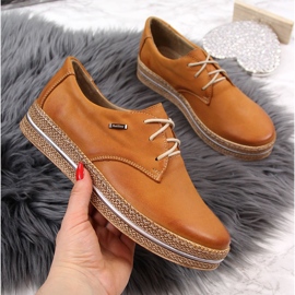 Leather women's shoes on the platform light brown Helios 380 2