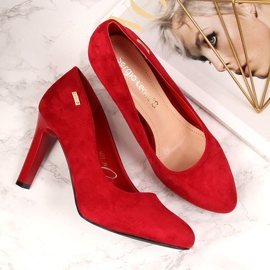 Pumps on a red Sergio Leone suede pillar 2