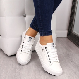 Low-top eco leather white Big Star GG274060 1