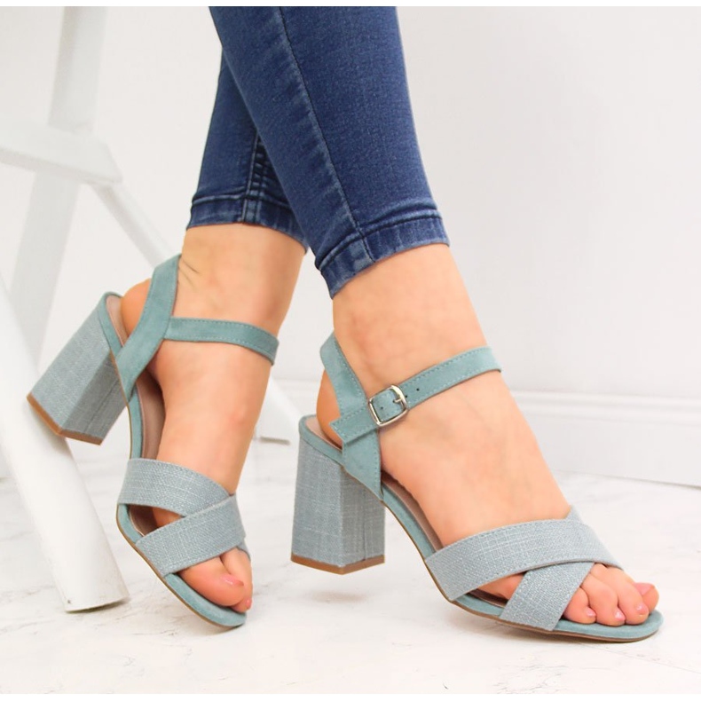 Green Vinceza women's sandals on the post 1