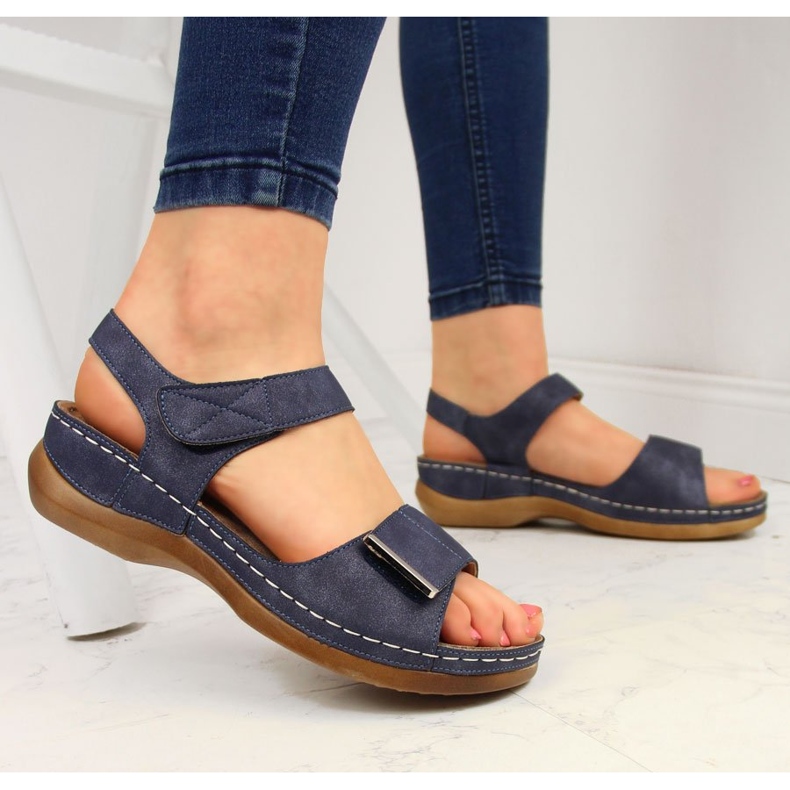 Navy blue eVento women's sandals with velcro 2 Navy blue eVento women's sandals with velcro 2