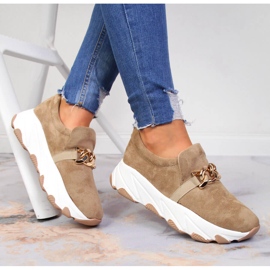 Women's shoes with a chain slip on beige Potocki 1