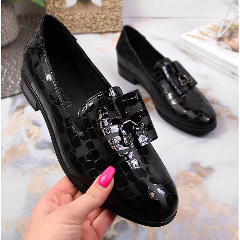 Slip-on lacquered black Potocki shoes 2