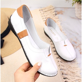 Comfortable white Artiker leather women's shoes 1