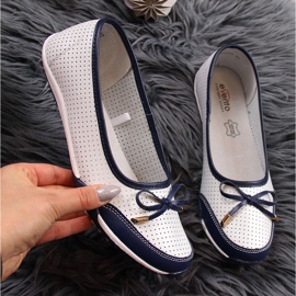 Women's white openwork leather ballerinas eVento 1