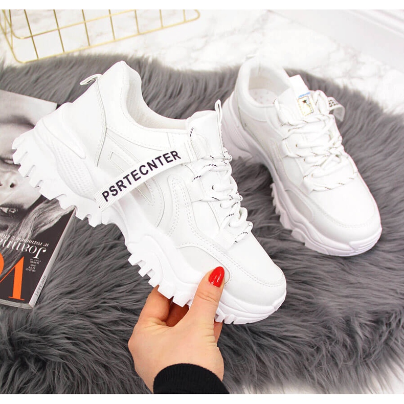 Women's sneakers with a thick sole white NEWS 2 Women's sneakers with a thick sole white NEWS 2